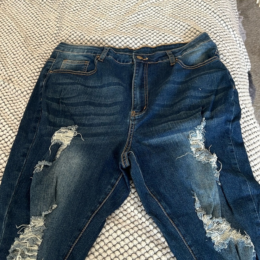 Medium wash skinny denim pants